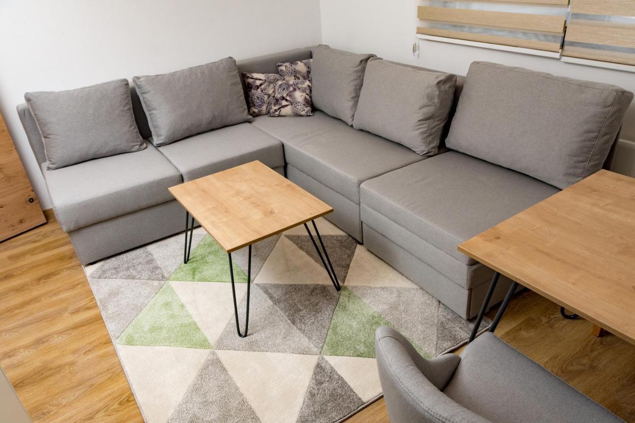 Apartmani Kamavu Jahorina Exteriör bild