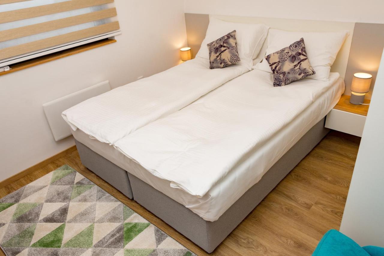 Apartmani Kamavu Jahorina Exteriör bild